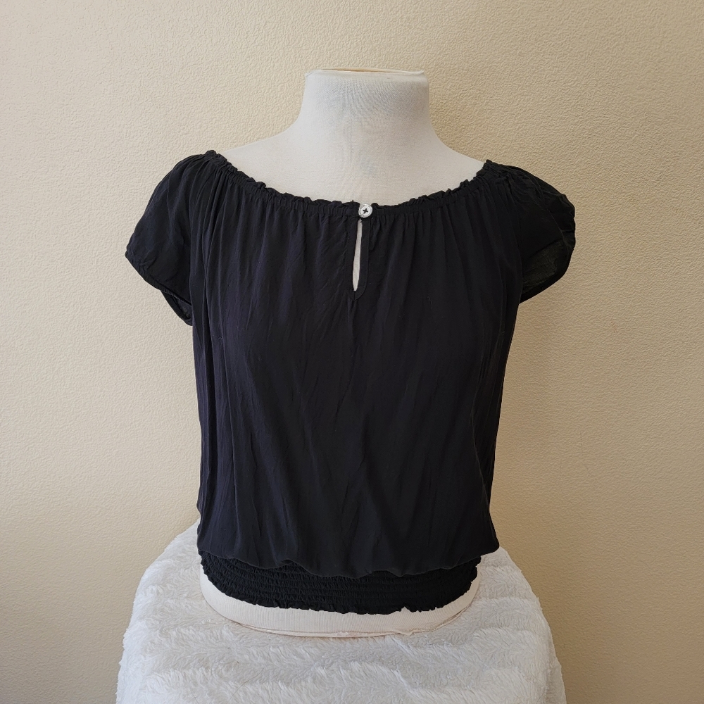 Guess off the shoulder blouse